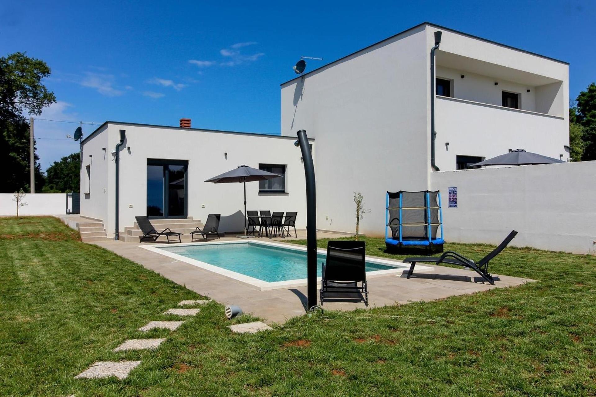 Ferienhaus Mit Privatpool Fuer 4 Personen Ca 60 Qm In Sisan, Istrien Suedkueste Von Istrien Екстериор снимка