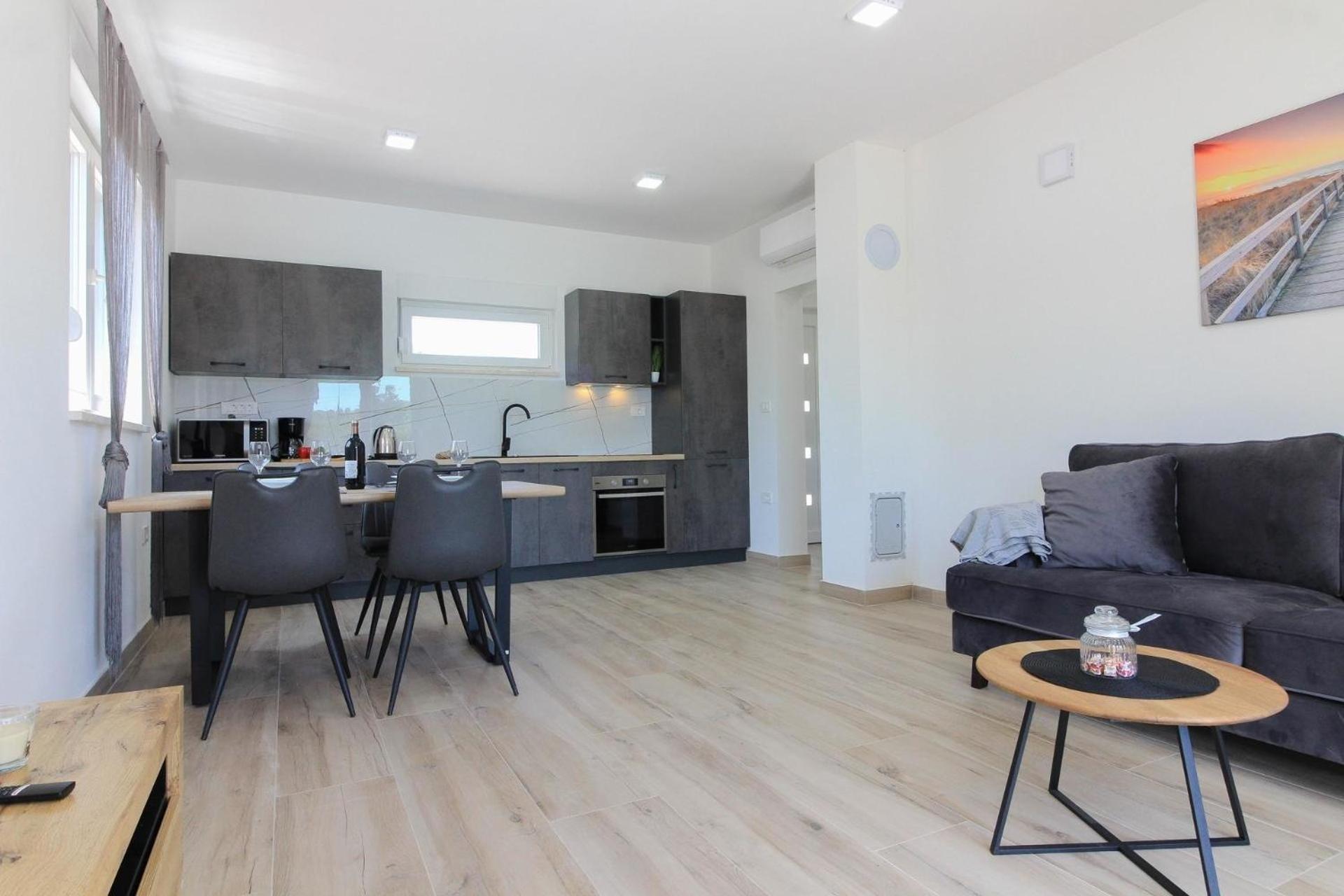 Ferienhaus Mit Privatpool Fuer 4 Personen Ca 60 Qm In Sisan, Istrien Suedkueste Von Istrien Екстериор снимка